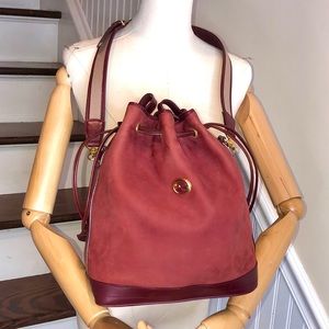 GUCCI Red Suede Lambskin Leather Drawstring Bucket Shoulder Bag VINTAGE MINT